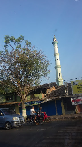 Menara Masjid Kediri