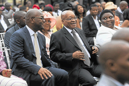 Police Minister Nathi Mthethwa and President Jacob Zuma