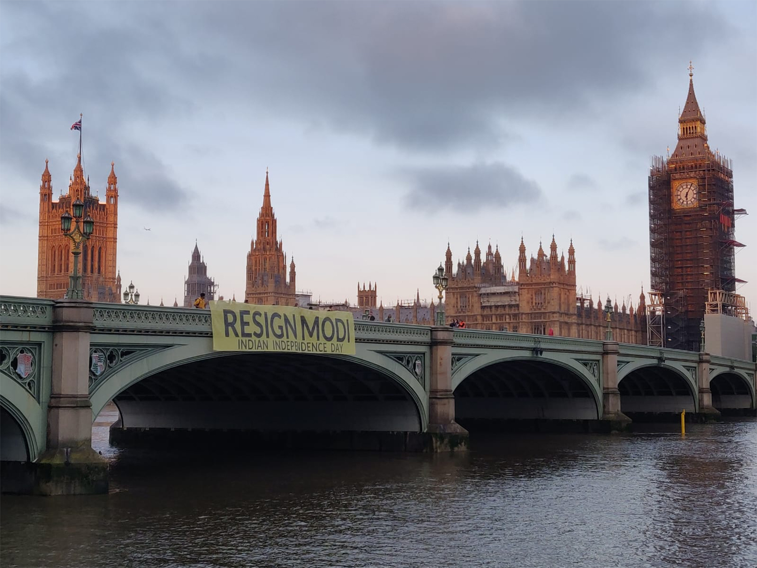 “Resign Modi”: Independence Day banner dropped from London’s Westminster Bridge