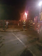 Fire raging at Ditsobotla municipal office in Lichtenburg, allegedly torched by service delivery protesters