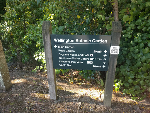 Wellington Botanical Gardens Kelburn Entry