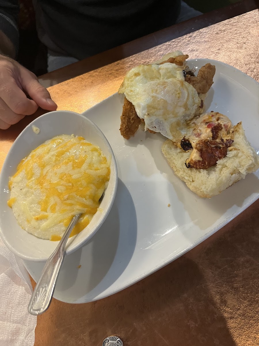 Gluten-Free at Another Broken Egg Cafe