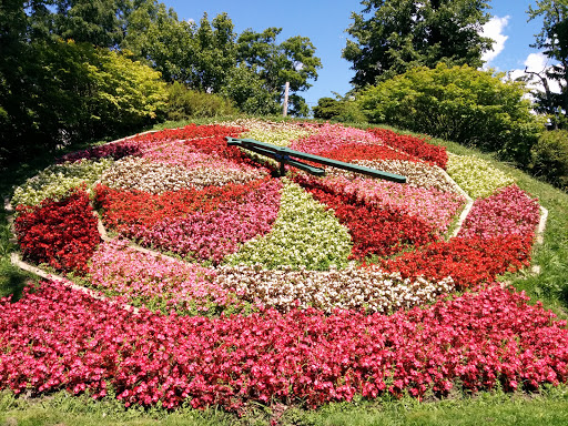 Cobourg Victoria Park Flower Clock