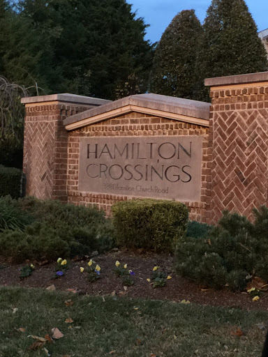 Hamilton Crossings Neighborhood