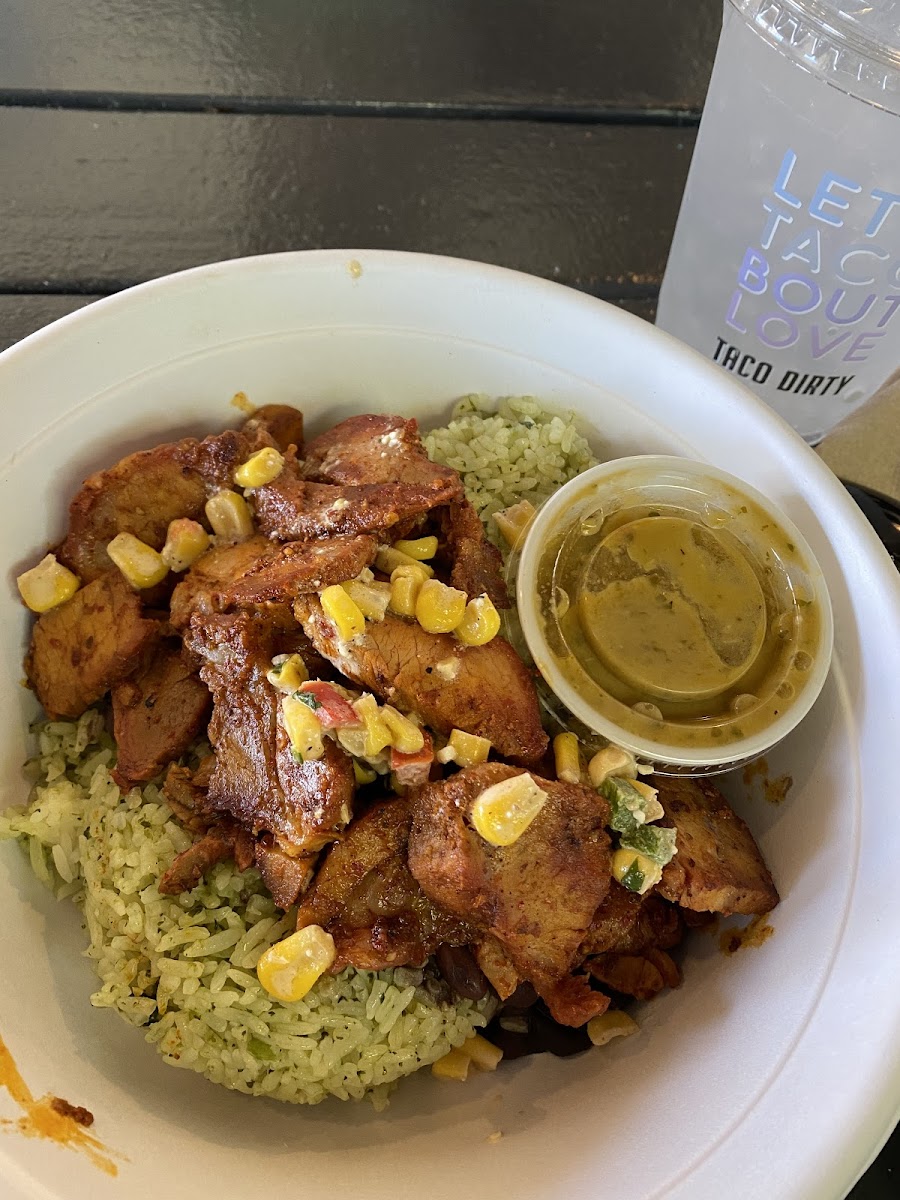 El Jefe bowl from Taco Dirty that shares the dining hall
