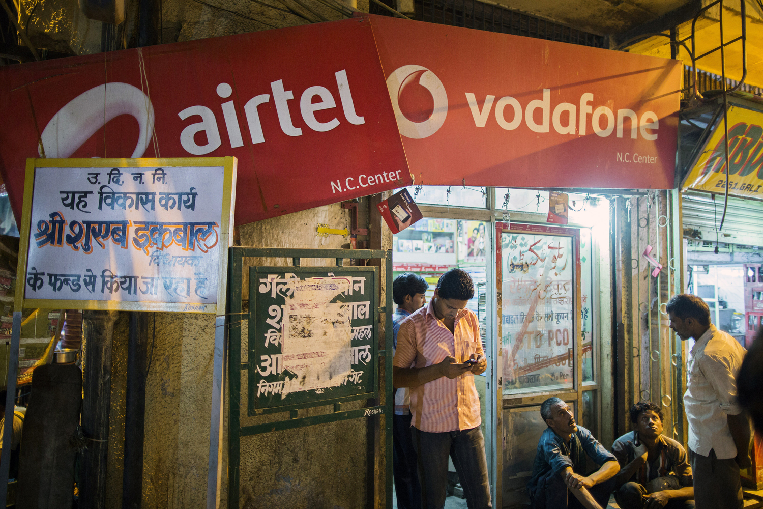 Amid falling revenue, rising debt, AGR compounds Vodafone and Airtel’s financial despair