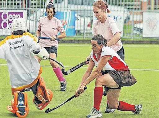 CLOSE CALL: Border’s Anna Taggart comes close to scoring in a match against EP during the SA masters tournament when it was last held in East London in 2006. The tournament returns to the city this weekend File: ALAN EASON