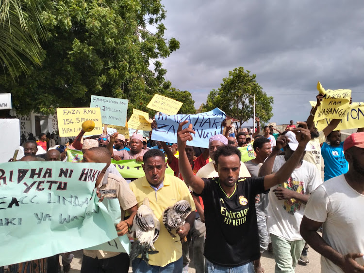 Lamu Port displaced fishermen demonstrate against delayed Sh1.76 billion compensation package.