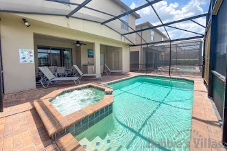 Kissimmee vacation villa with a heated private pool and spa