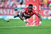 Madosh Tambwe of the Emirates Lions scores a try during Super Rugby local derby match against the Stomers at the Ellis Park Stadium, Johannesburg on 07 April 2018.