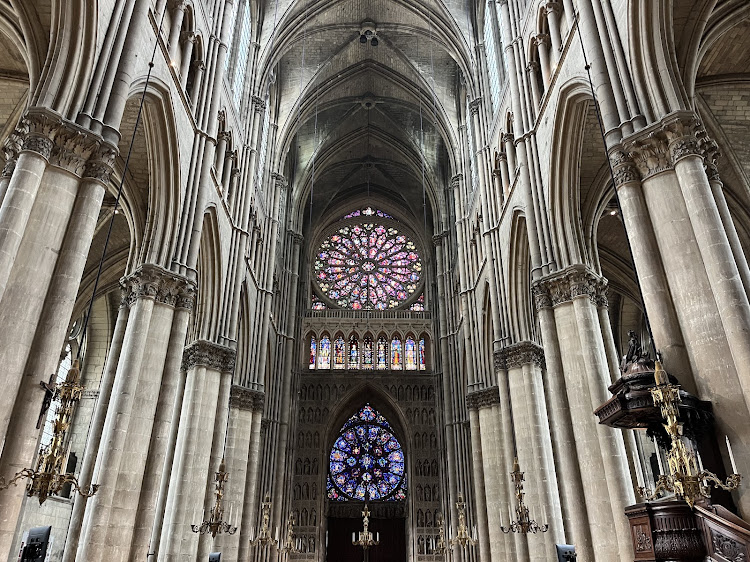 Nave view of Notre-Dame, in Reims, France