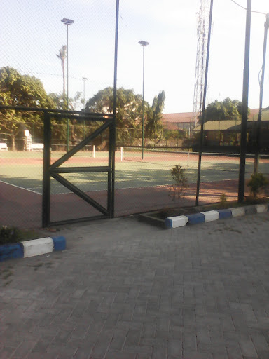 Lapangan Tenis UNM