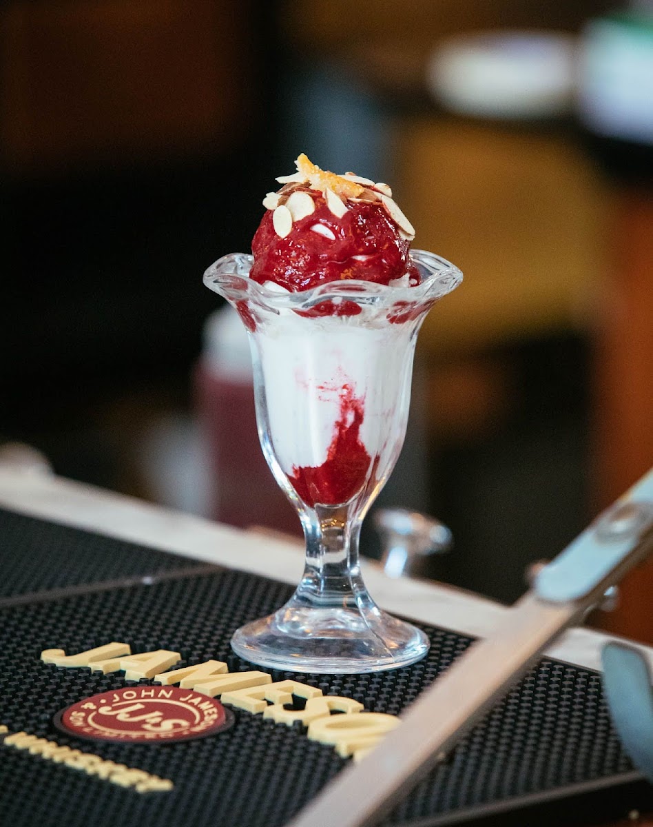 The Huzzah! Something Danni Can Eat! sundae is dairy free and gluten free. The owner of The Fountain on Locust is gluten free and dairy free and wanted to create a safe option for visitors to enjoy. Most ice cream martinis and sundaes can be modified.
