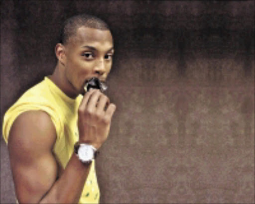FITNESS HUNK: MTV Base heart-throb Sizwe Dhlomo keeps himself in excellent shape with regular gym workouts. We reckoned he would be the best man to test out a range of health bars.25/02/09. Pic. Thys Dullart. © Unknown.