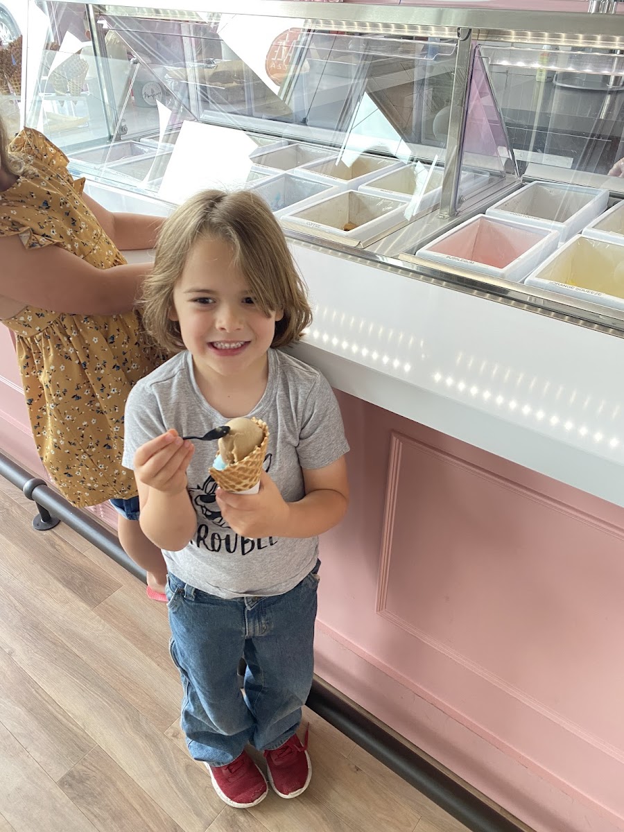 Gluten-Free at MoonScoops Ice Creamery