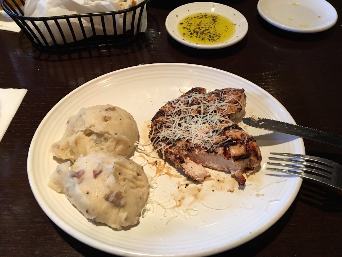 Tuscan grilled chicken with garlic mashed potatoes!
