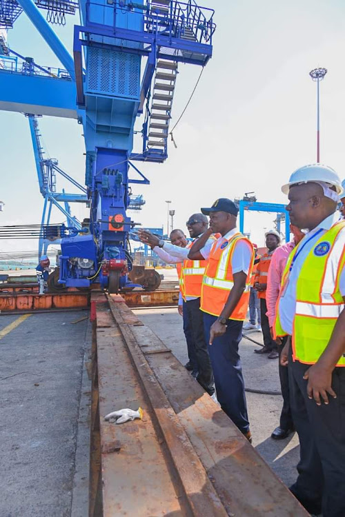 Transport Cabinet Secretary Kipchumba Murkomen with the Kenya Ports Authority officials led by managing director William Ruto and Board chair Benjamin Tayari at the Mombasa Port on August 14, 2023.
