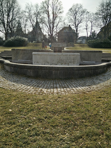 Brunnen im Volkspark