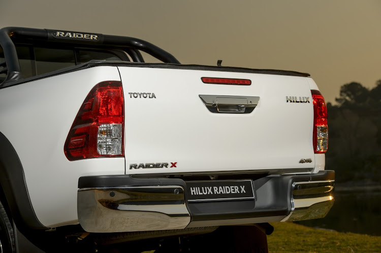 A rear styling bar is standard.