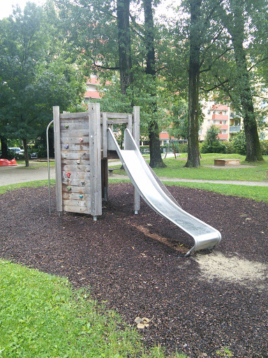 Spielplatz Hüttenberg Strasse