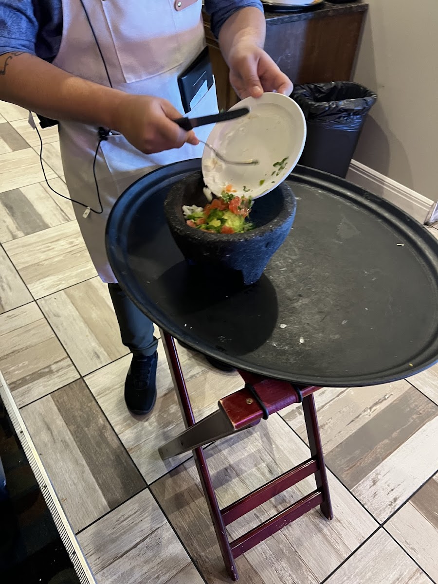 Table side guac