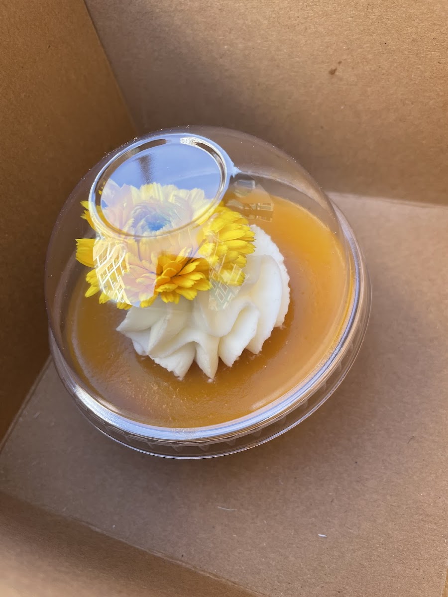 Mango mousse