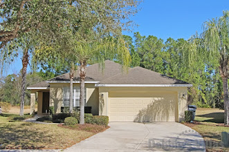 Orlando villa to rent, close to Disney, games room, scenic view from pool and spa, gated resort