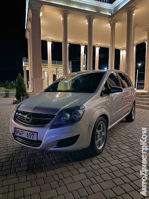 продам авто Opel Zafira Zafira B фото 2
