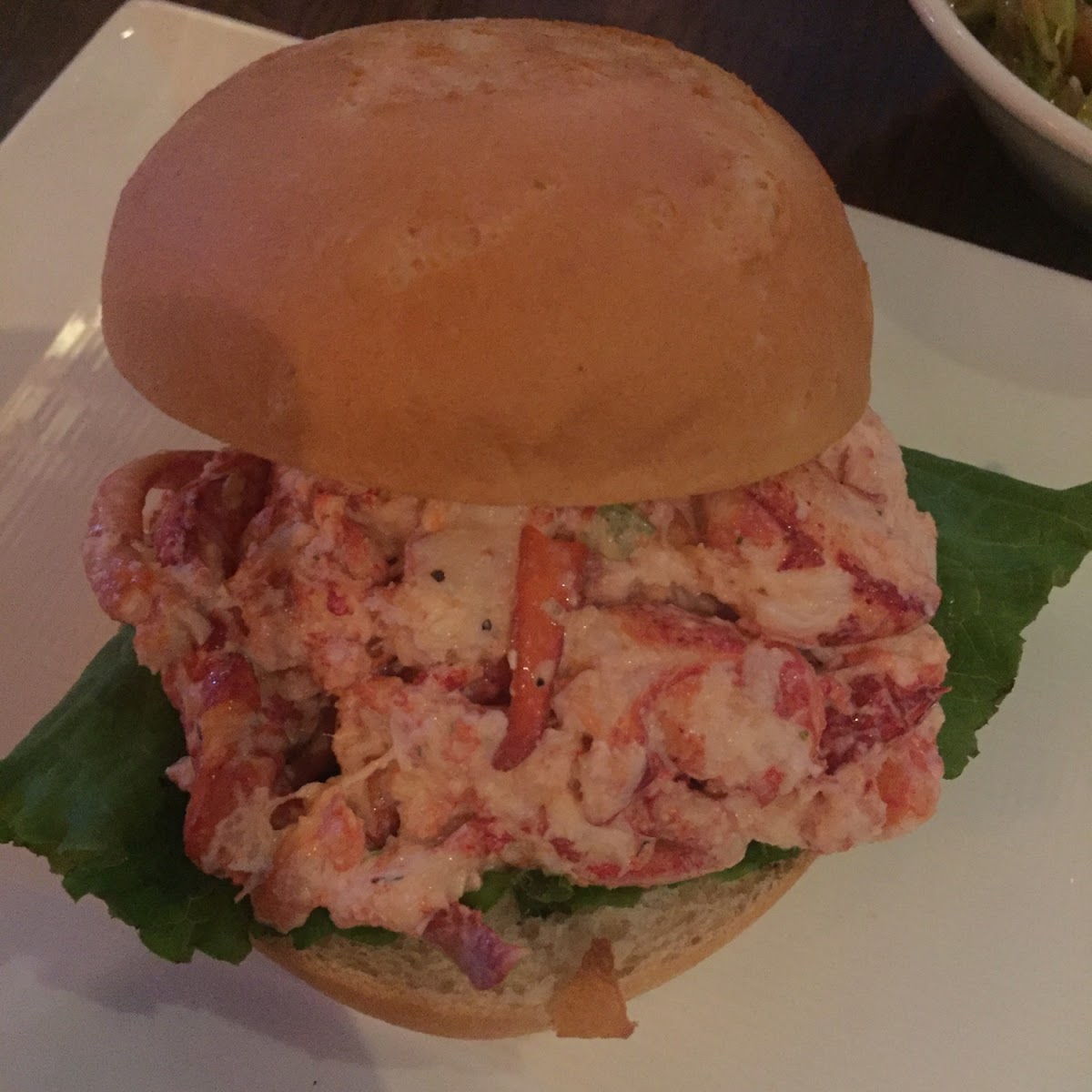 "Lobster roll"