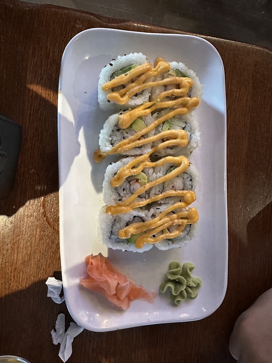 Spicy shrimp roll
