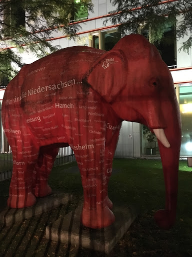 Red Elephant, Lower Saxony Rep