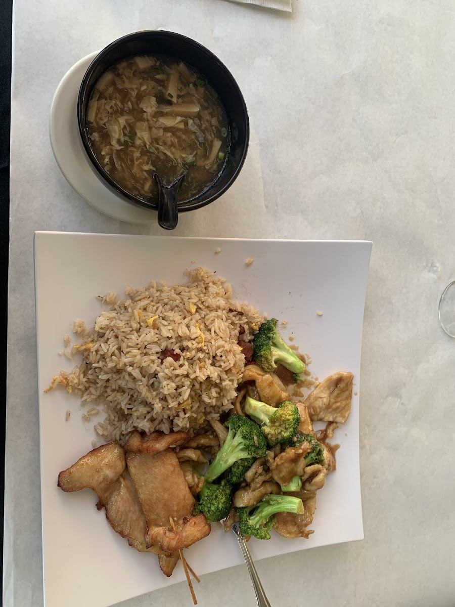Hot and sour soup, Pork fried rice and Chicken and Broccoli