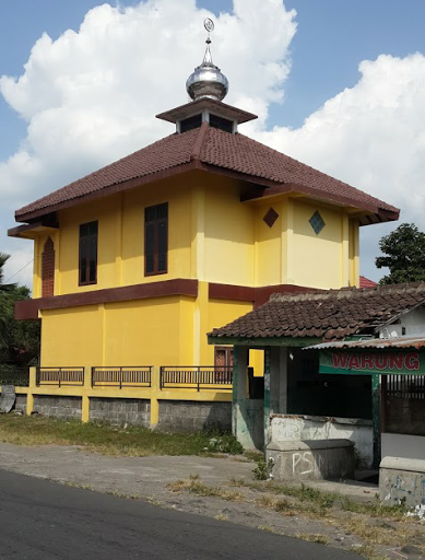 masjid kuning