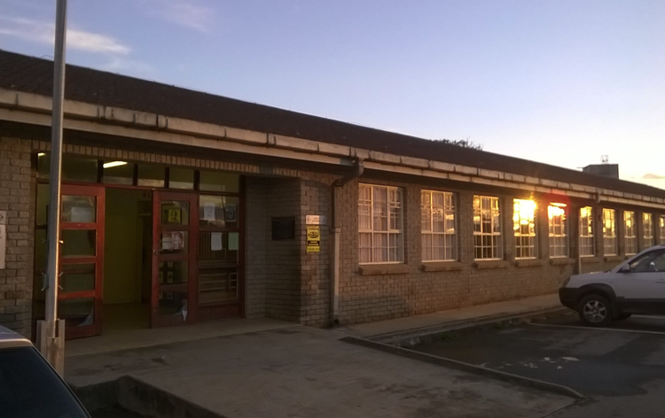 The Makhanda high court has ordered the Eastern Cape education department to repair and replace toilets at Nombulelo Secondary School.