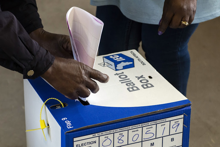 The Electoral Amendment Act stipulates that new parties must demonstrate they have the backing of '15% of the number of votes required to obtain a seat for that [province] in the preceding election'.