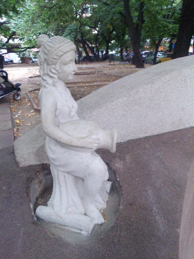 Girl Sculpture