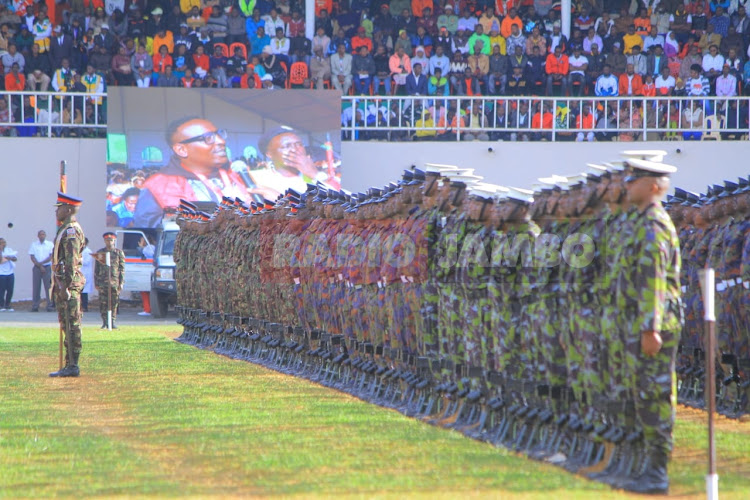 kwa gwaride la heshima kabla maadhimisho ya Madaraka Day katika uwanja wa Embu mnamo Juni 1, 2023.