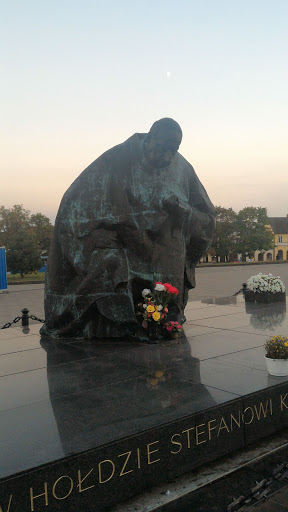 Pomnik Stefana Wyszyńskiego