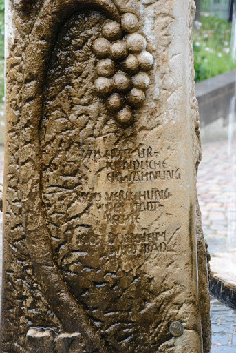 Brunnen an der Stadtverwaltung