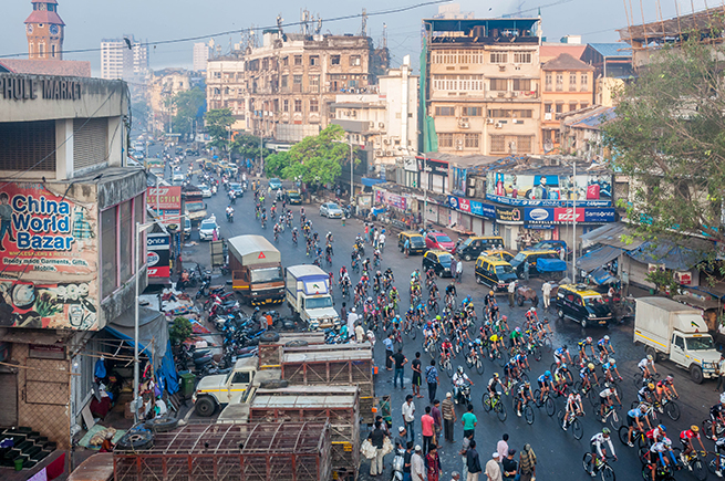 A hectic, historic cycling race from Mumbai to Pune