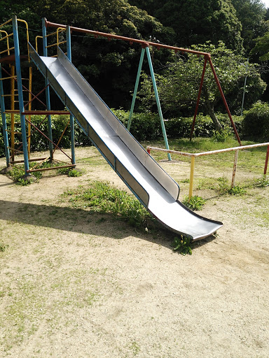 築山児童公園