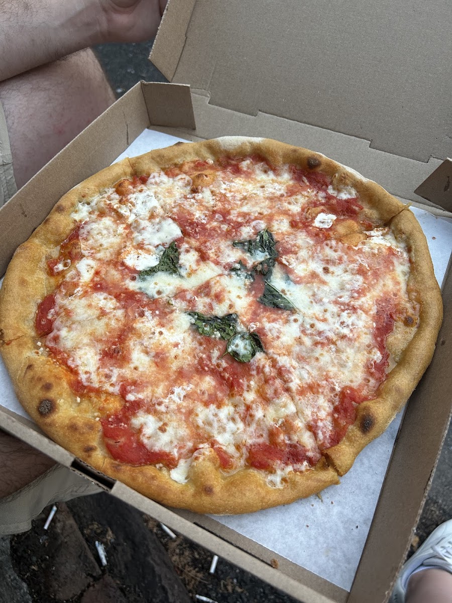 Margherita GF Pizza (tomato sauce, fresh mozzarella, pecorino milano, basil, extra virgin olive oil)