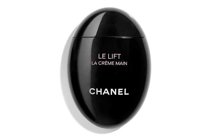 Chanel Le Lift La Crème Main.