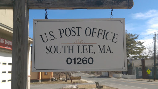 Lee Post Office