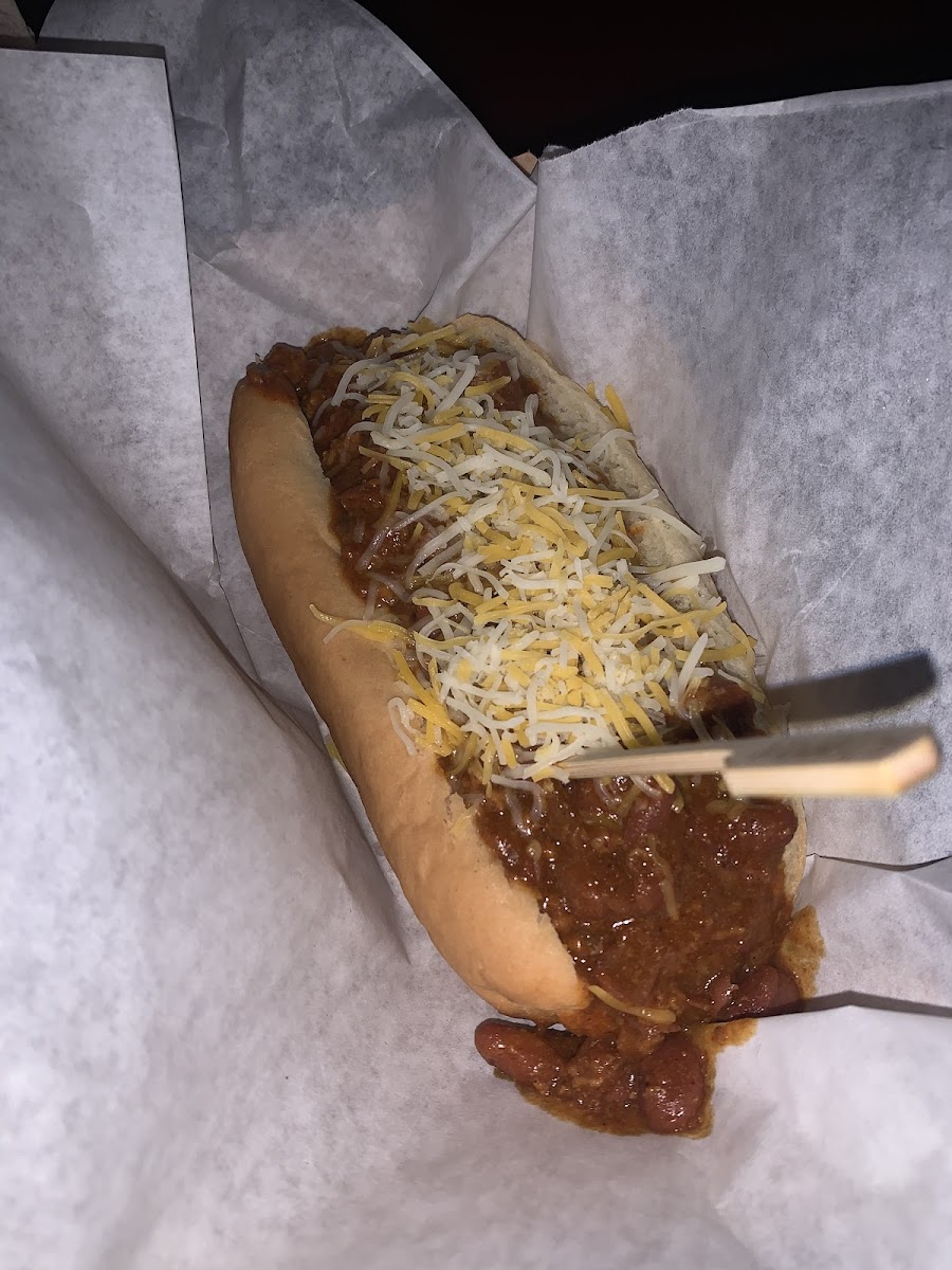 Gf chili cheese dog (had to ask for onions)