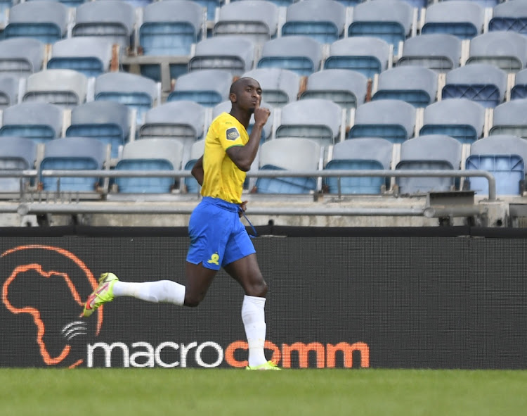 Peter Shalulile has scored five goals in his opening six league matches.