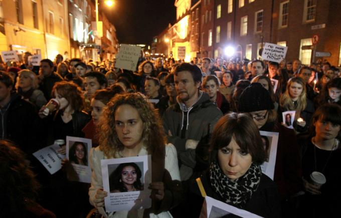 A young woman’s death brings Ireland’s abortion debate to a crescendo