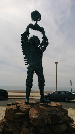 Statue at Vila Nova de Milfont