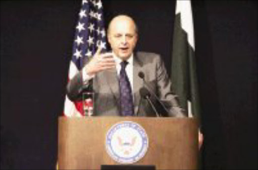 HARD LINE: US envoy John Negroponte in Islamabad. PIc. Wally Santana. 18/11/07. © AP.