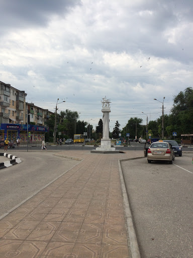 Monument in Yevpatoria